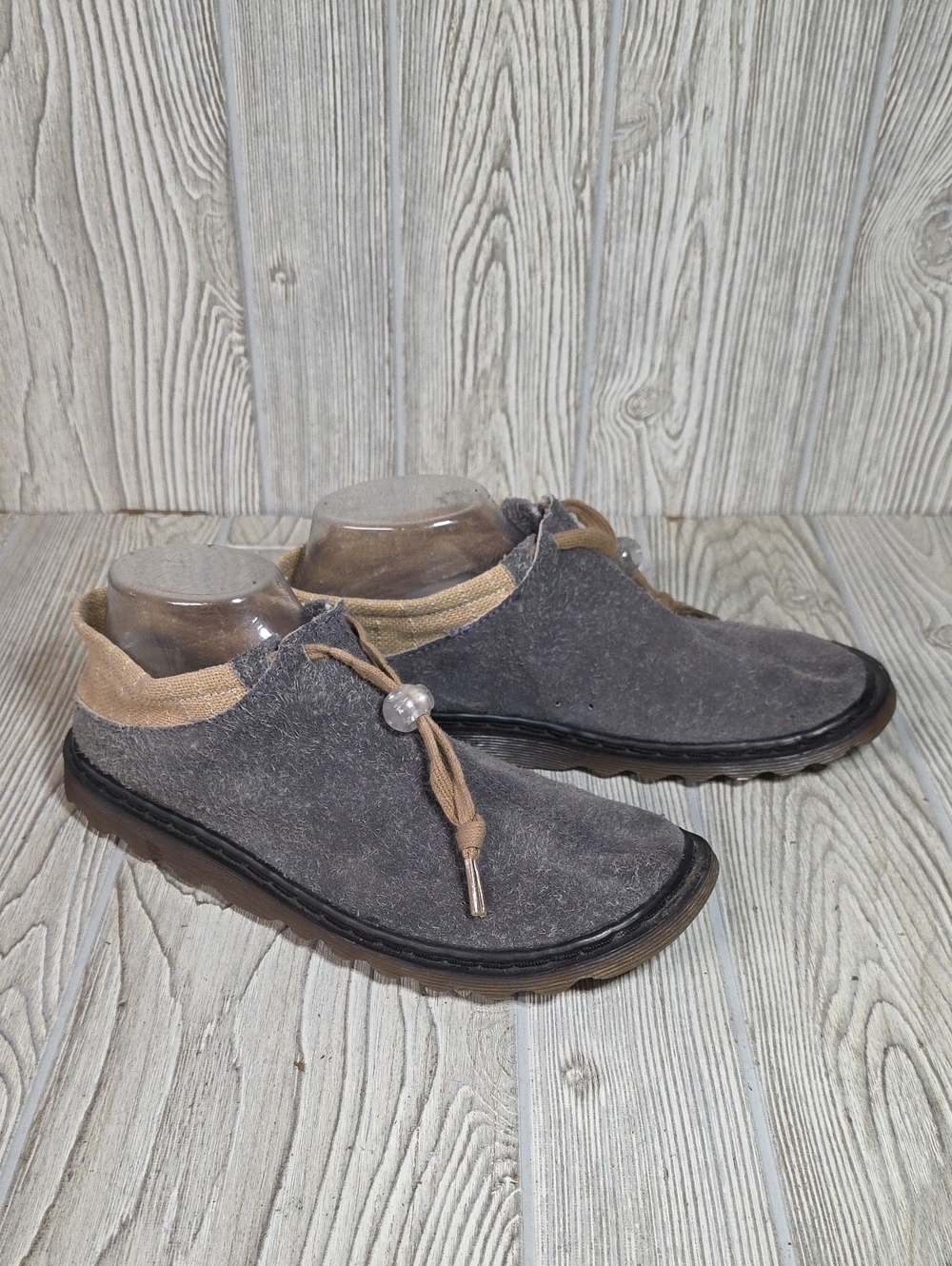 Dr. Martens 8851 Erica Slip-On Grey Suede Slip-On Shoes Mens 8 Womens 9 Vintage